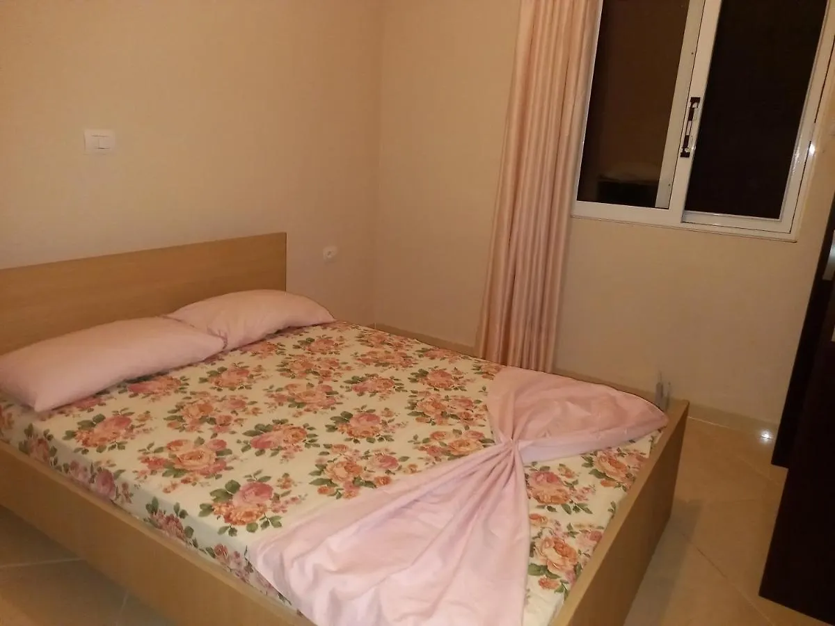 Διαμέρισμα Villa Melangie Εξαμίλιο